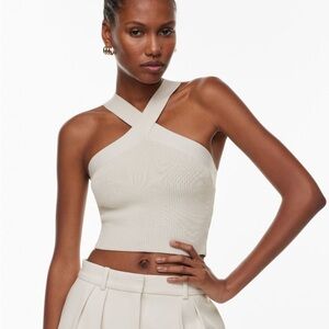 Babaton Sculpt Knit Criss Cross Cropped Tank
Matte Pearl - medium